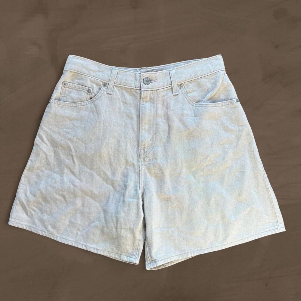 levis cream linen high baggy shorts size 28